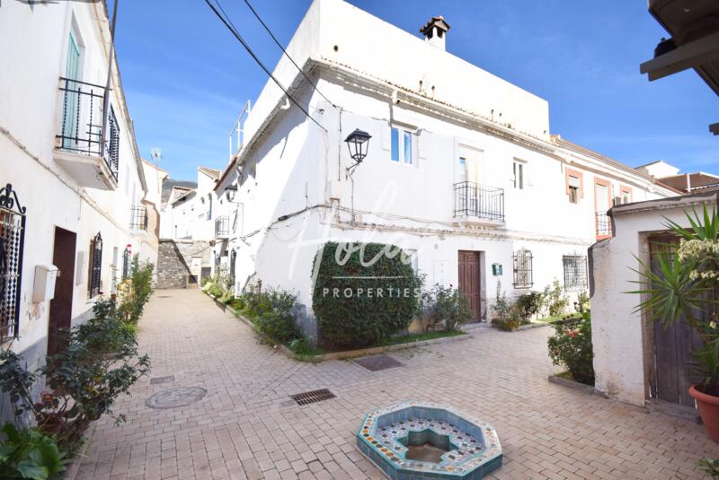 Maison de Ville à vendre dans Orgiva, Granada