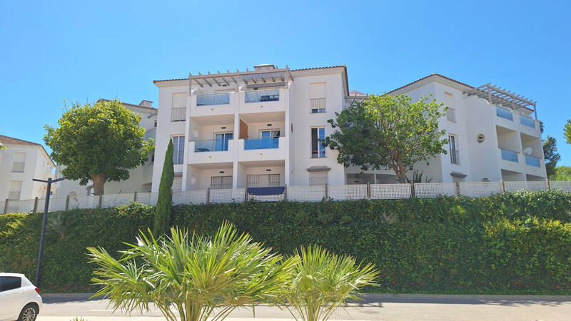 квартира продается в La Duquesa, Málaga