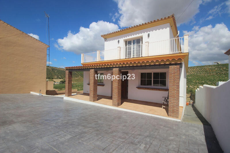 5 bedroom Villa for sale