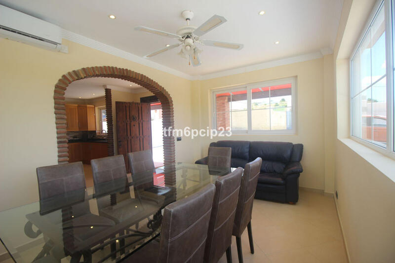 5 bedroom Villa for sale