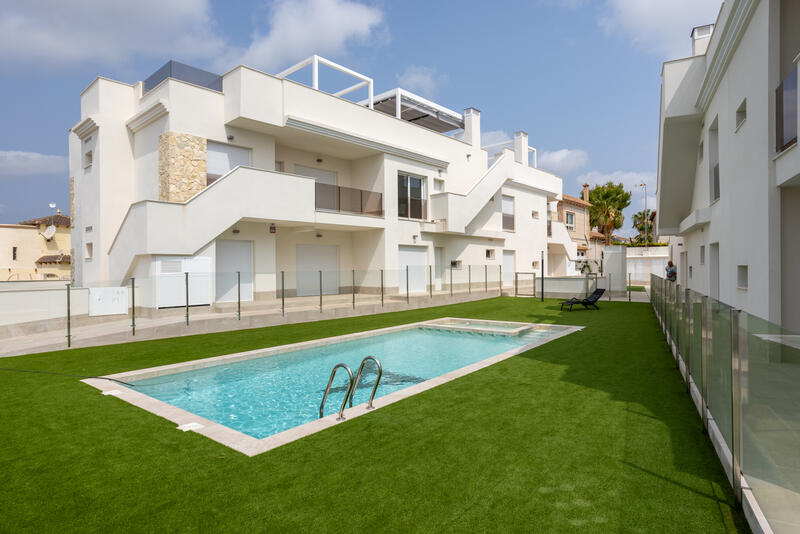 Appartement Te koop in Villamartin, Alicante