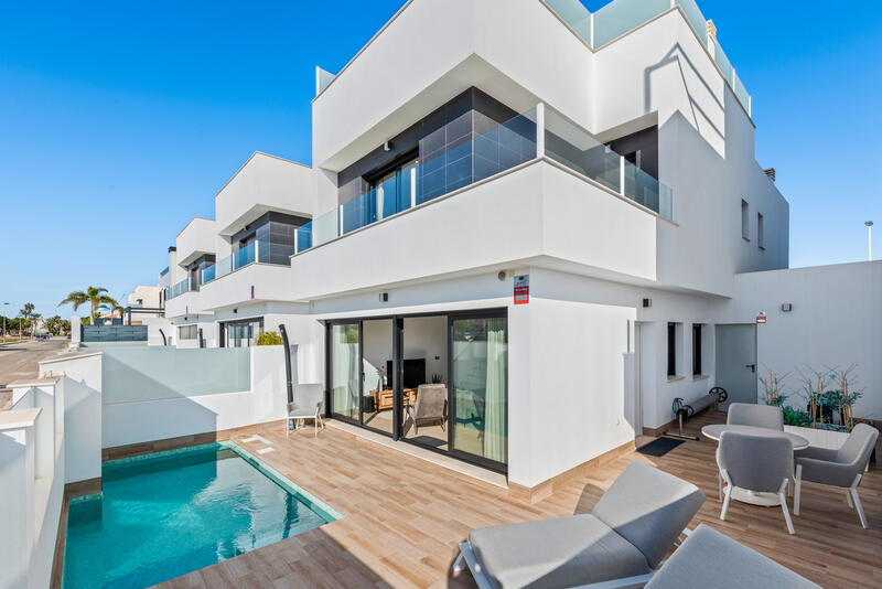 Villa à vendre dans San Pedro del Pinatar, Murcia