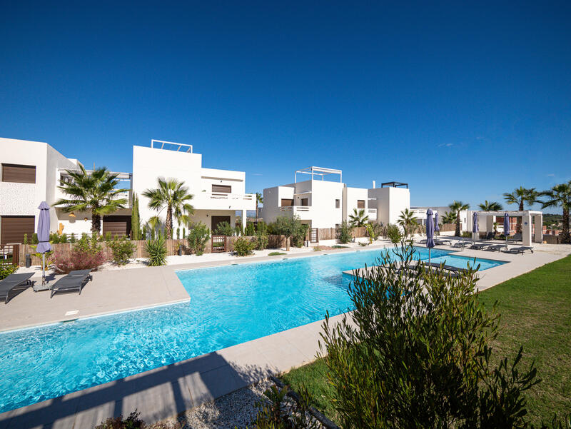 Apartamento en venta en La Finca Golf Course, Alicante