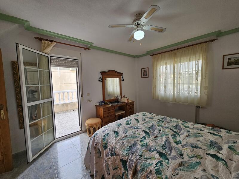 4 Cuarto Villa en venta