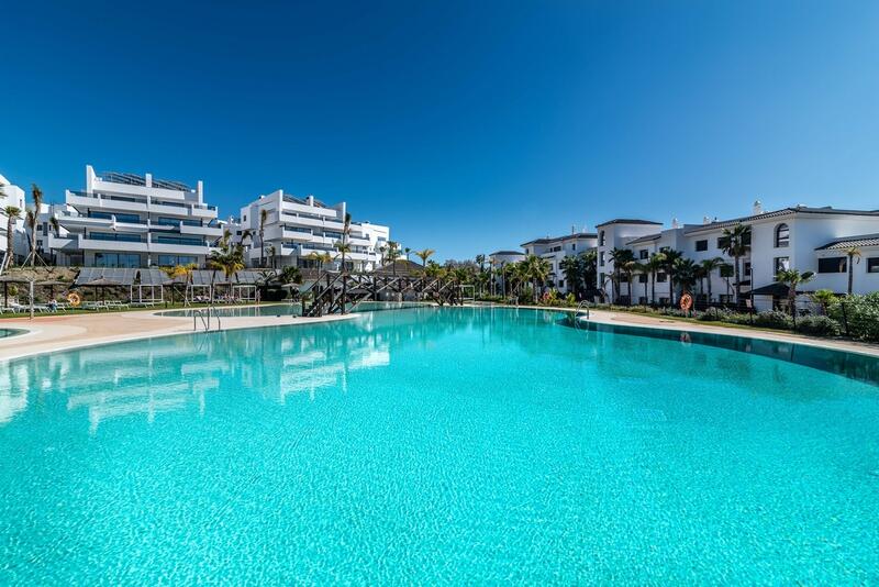 Apartamento en venta en Estepona, Málaga