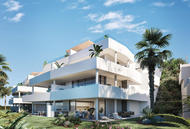 Apartamento en venta en Estepona, Málaga