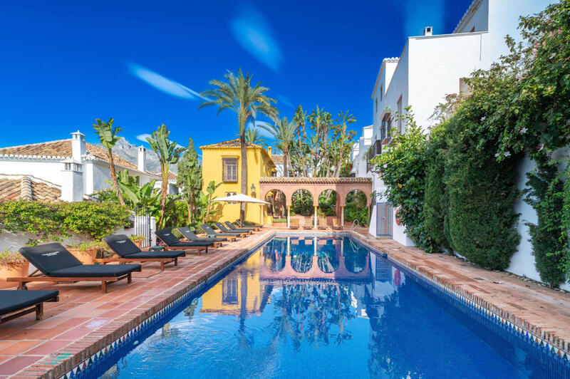 Townhouse for sale in Marbella, Málaga