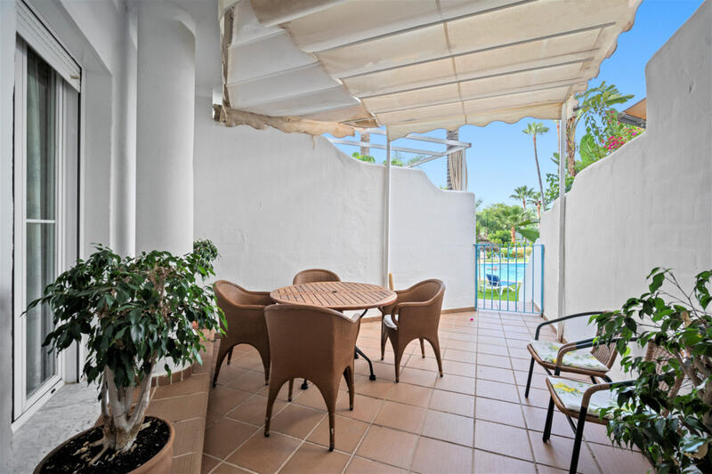 Apartment for sale in Marbella, Málaga