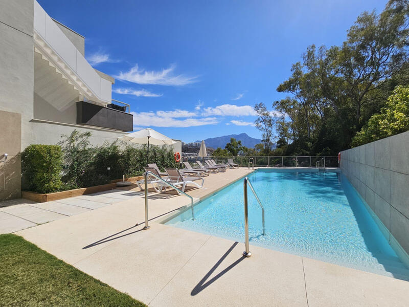 Appartement zu verkaufen in Benahavis, Málaga