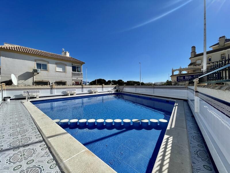 Appartement Te koop in La Zenia, Alicante