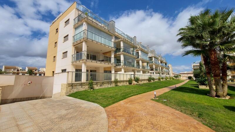 Apartamento en venta en Orihuela Costa, Alicante