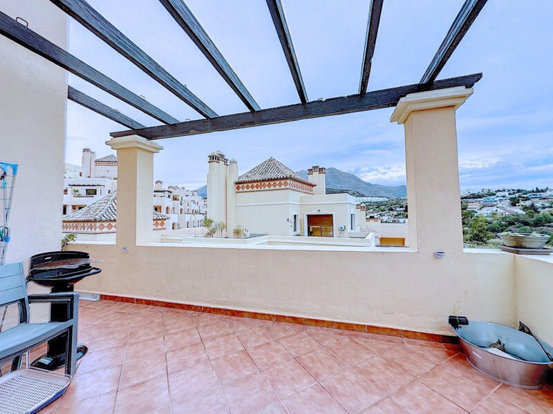 Apartamento en venta en Estepona, Málaga