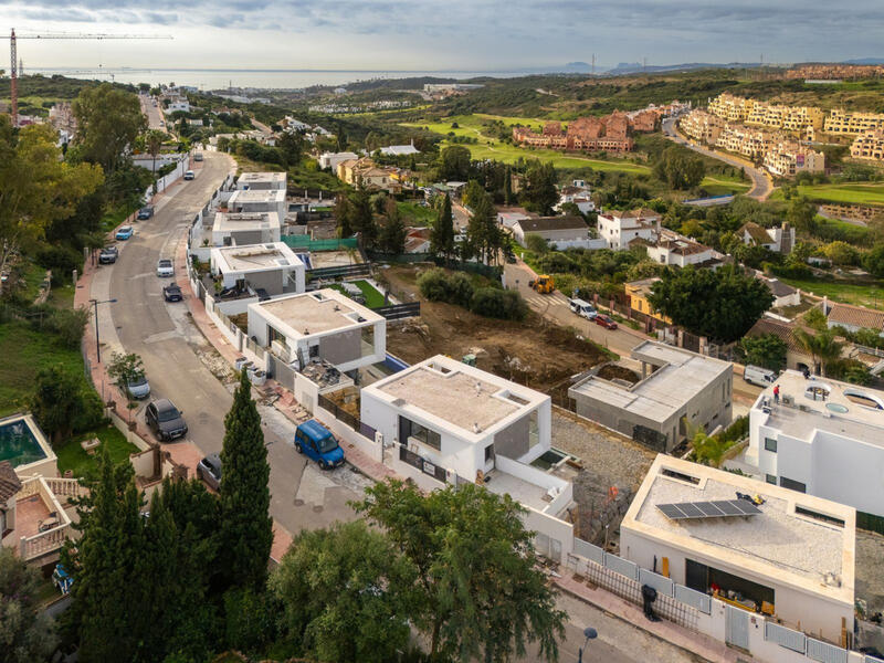 Villa til salg i Valle Romano, Málaga