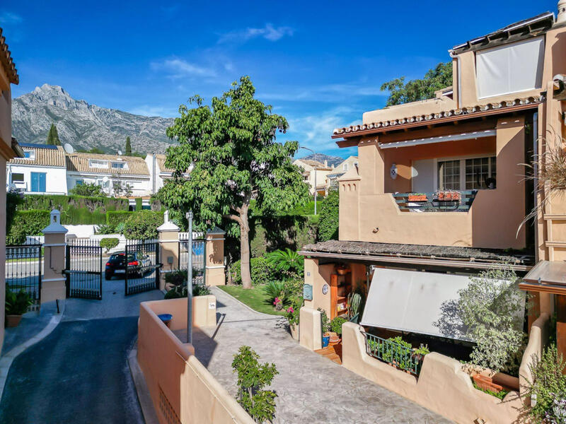 Maison de Ville à vendre dans Nagüeles, Málaga