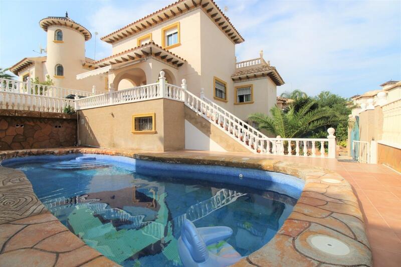 Villa for sale in Orihuela Costa, Alicante