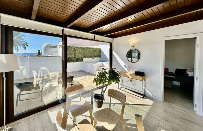 Apartment for sale in Estepona, Málaga