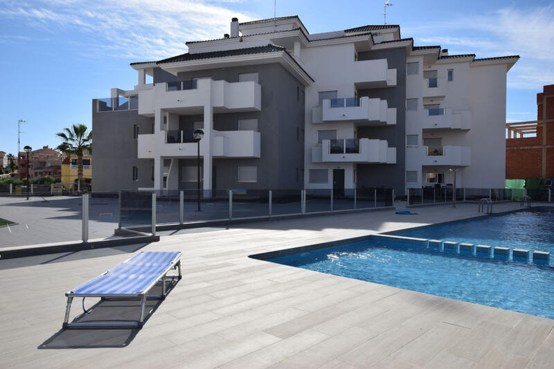 Apartment for sale in Villamartin, Alicante