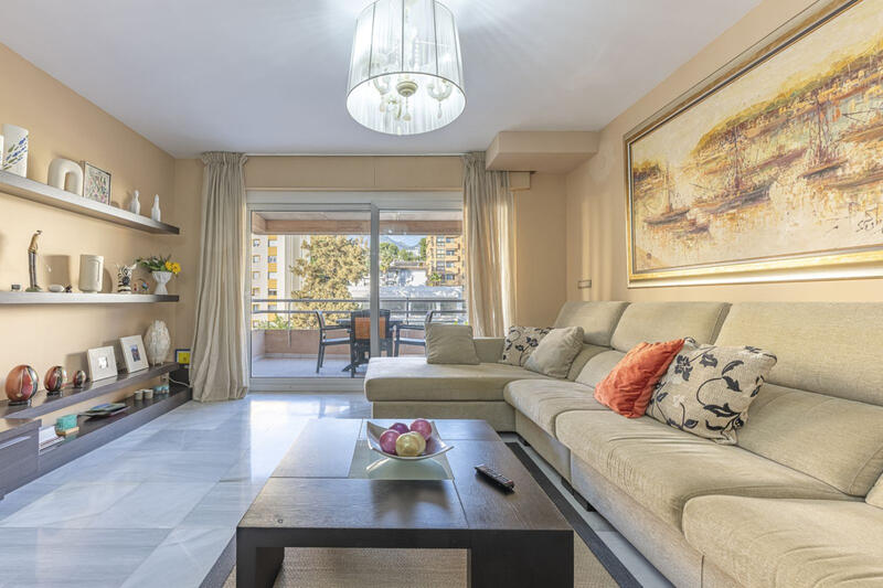 Appartement zu verkaufen in Marbella, Málaga