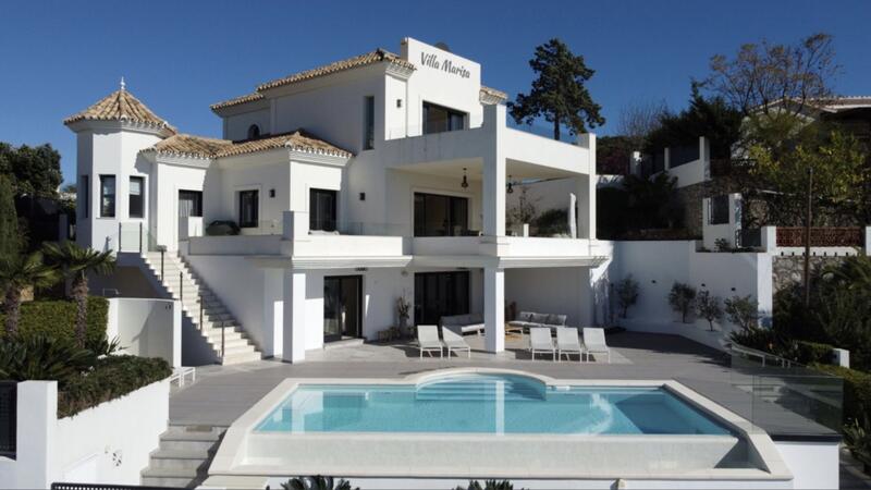 Villa til salgs i Marbella, Málaga