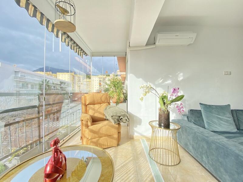 Apartment for sale in Marbella, Málaga