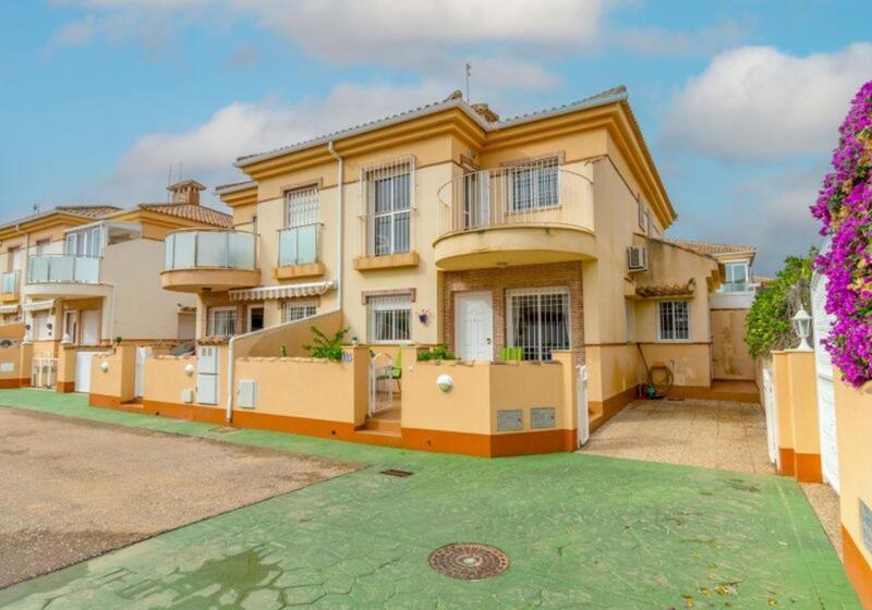 Maison de Ville à vendre dans Orihuela Costa, Alicante