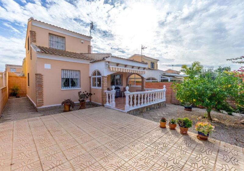 Villa à vendre dans Orihuela Costa, Alicante