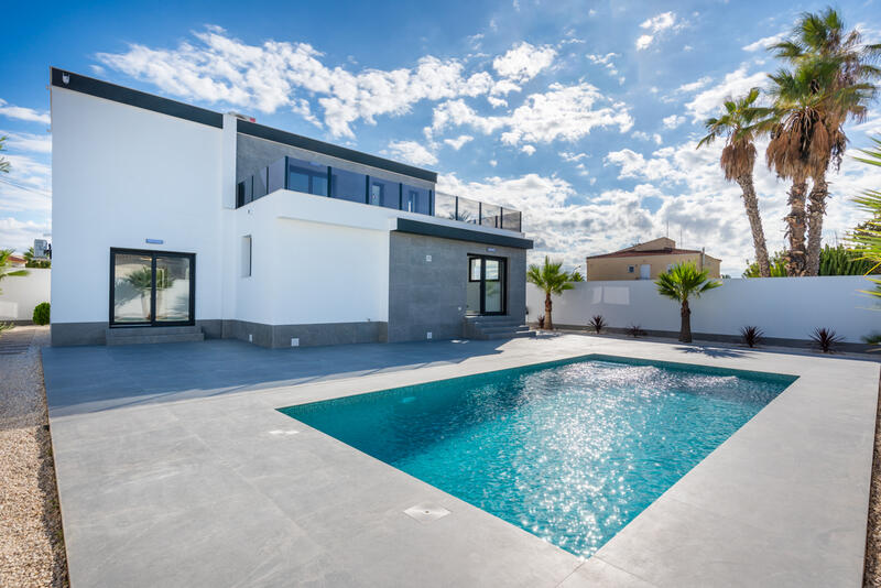 Villa till salu i Ciudad Quesada, Alicante