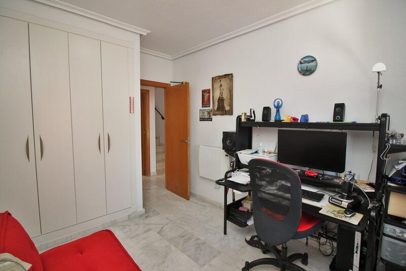 3 Cuarto Villa en venta