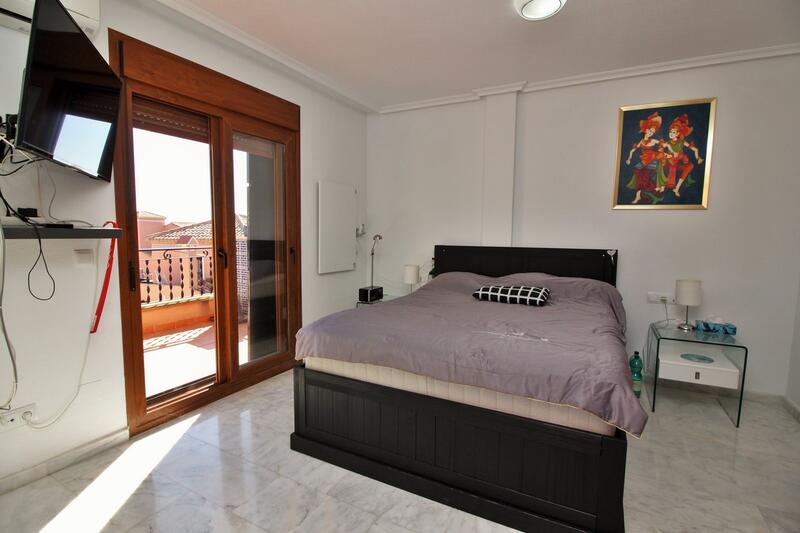 3 Cuarto Villa en venta