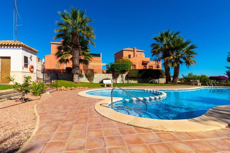 Maison de Ville à vendre dans San Miguel de Salinas, Alicante