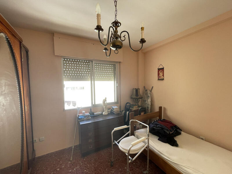 3 bedroom Apartment for sale