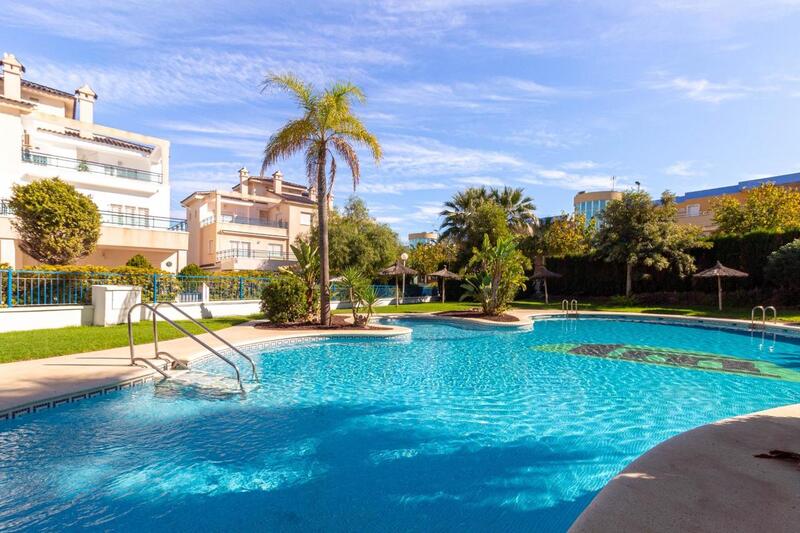 Apartment for sale in Pilar de la Horadada, Alicante