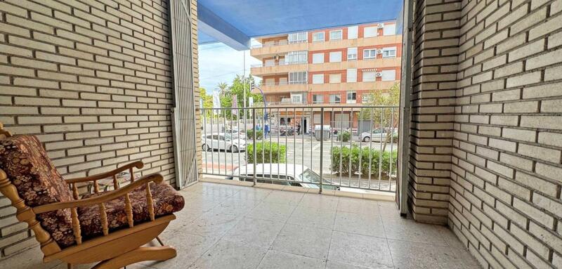 Apartamento en venta en Torrevieja, Alicante