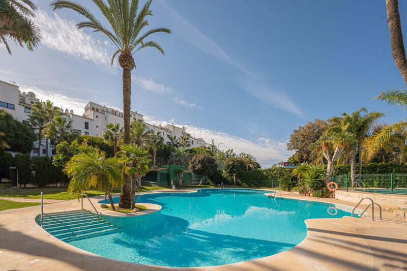 Appartement Te koop in Puerto Banus, Málaga