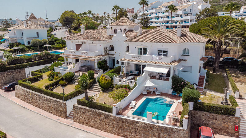 Maison de Ville à vendre dans La Duquesa, Málaga