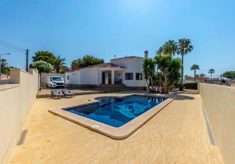 Villa til salg i Rojales, Alicante