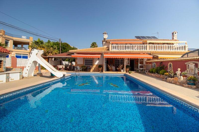 Villa à vendre dans Orihuela Costa, Alicante