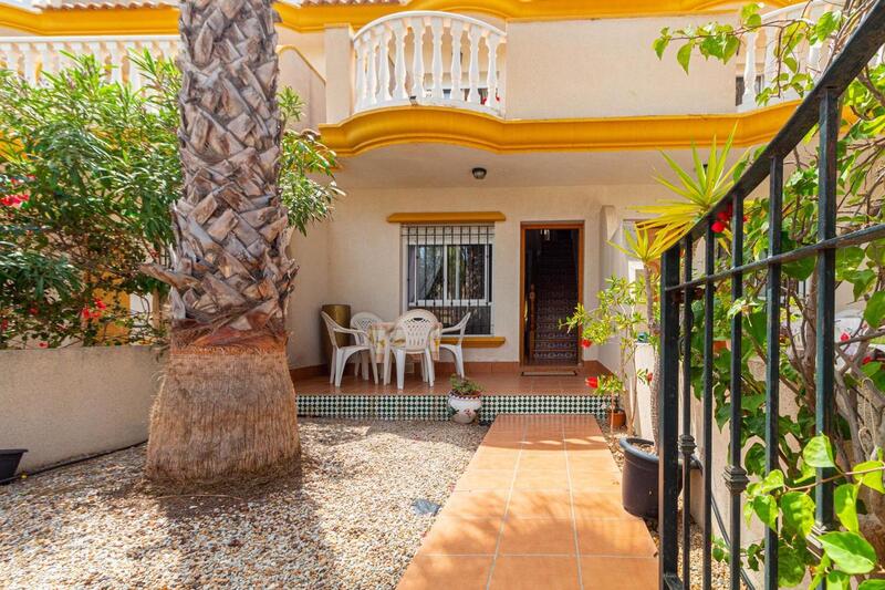 Townhouse for sale in Orihuela Costa, Alicante