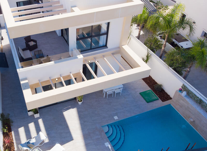 Villa till salu i Los Montesinos, Alicante