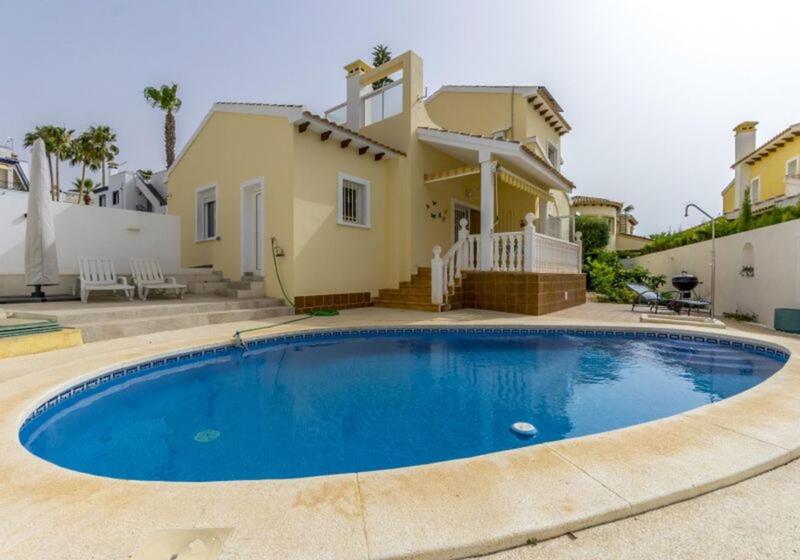 Villa en venta en Orihuela Costa, Alicante