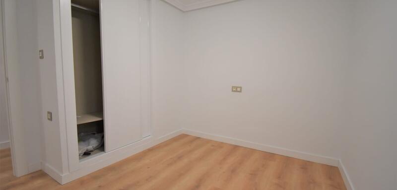 3 slaapkamer Appartement Te koop