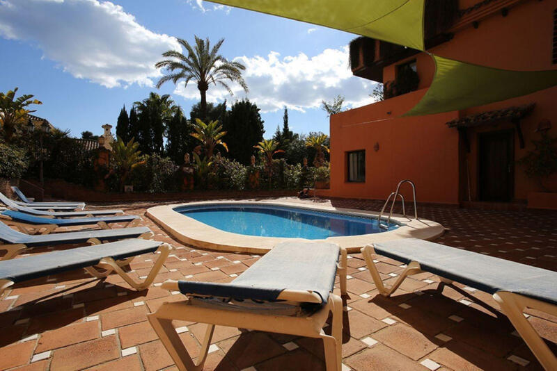 Appartement Te koop in Estepona, Málaga