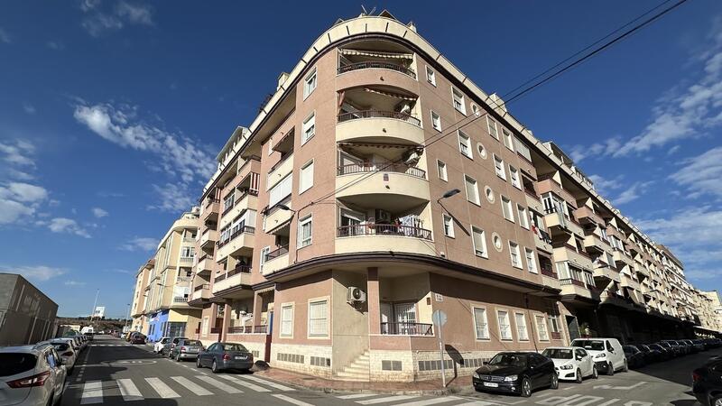 Apartamento en venta en Torrevieja, Alicante