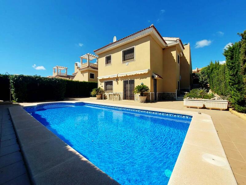 Villa à vendre dans Ciudad Quesada, Alicante