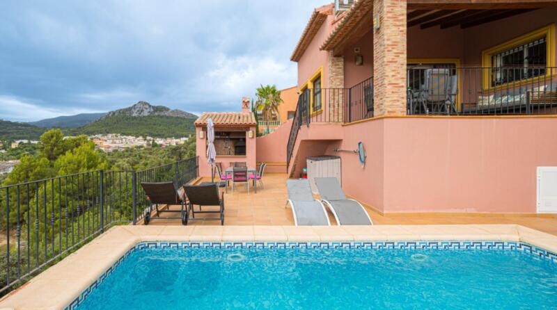 Villa till salu i Orba, Alicante