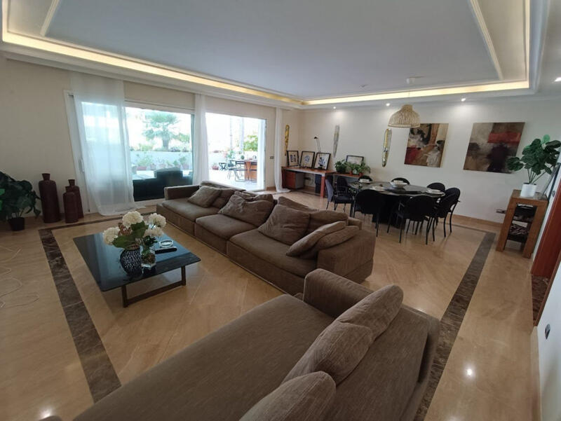 Appartement Te koop in Puerto Banus, Málaga