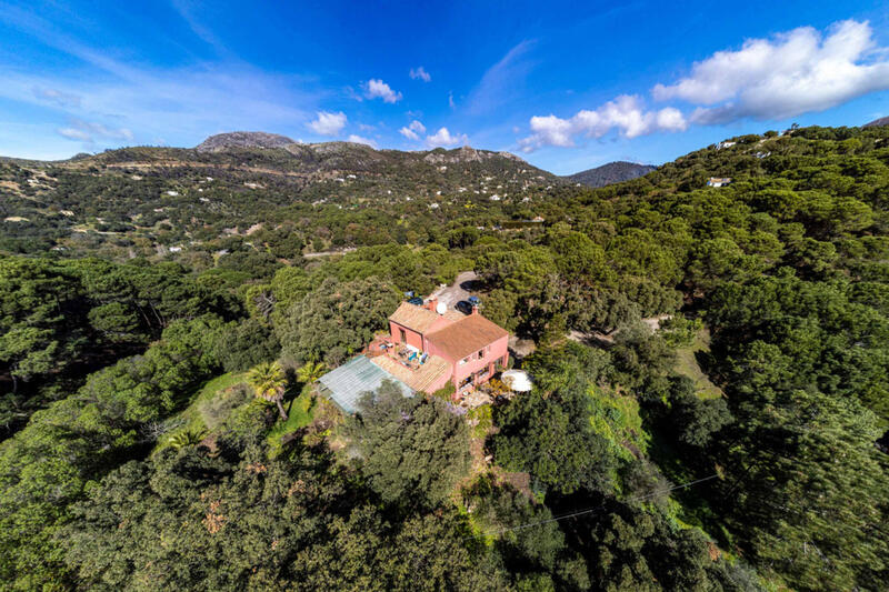 Villa for sale in Casares, Málaga