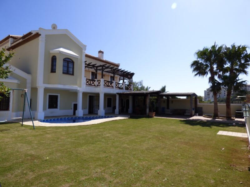 Villa à vendre dans Torrequebrada, Málaga