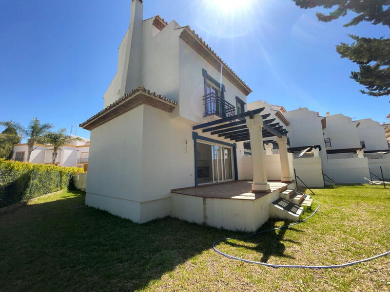 Townhouse for sale in Estepona, Málaga