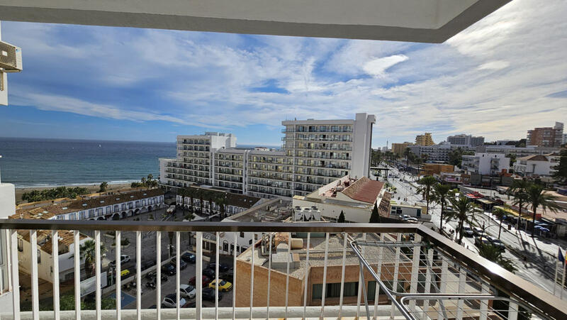 Apartment for sale in Benalmadena, Málaga